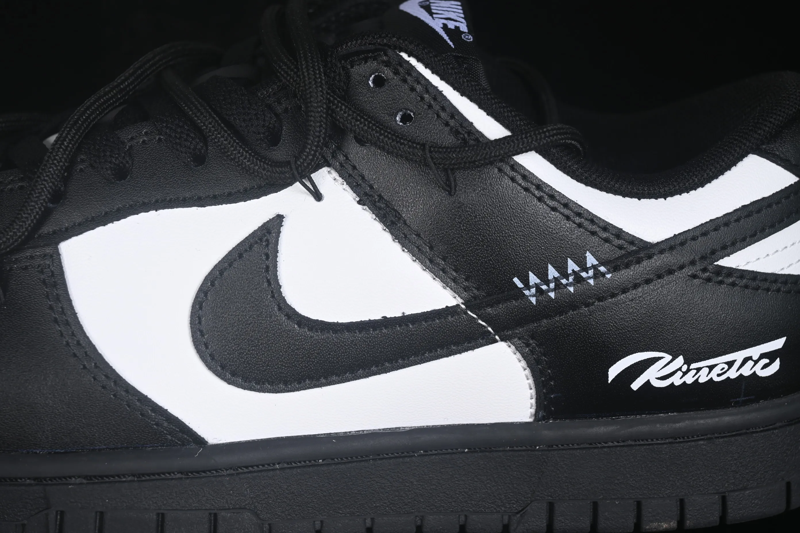 All categories Nk SB Dunk Series Nk SB Dunk Low High-end customized low-top sneakers Nike SB Dunk Low low-top casual skateboard shoes IO7606-010